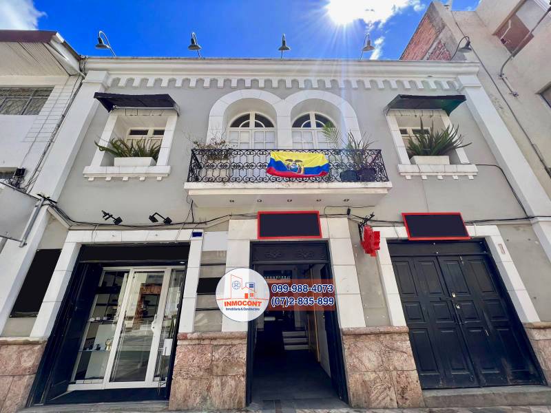 C1223 Hermosa casa rentera de venta en el Centro Histórico